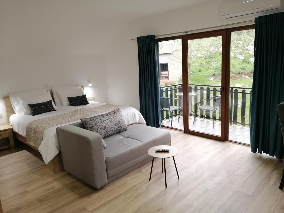 Farma & Apartmani II Opg Sasa Delic Grabusic Экстерьер фото